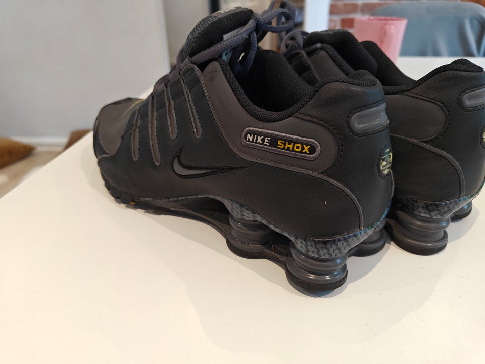 Sneakers Nike shox str 41