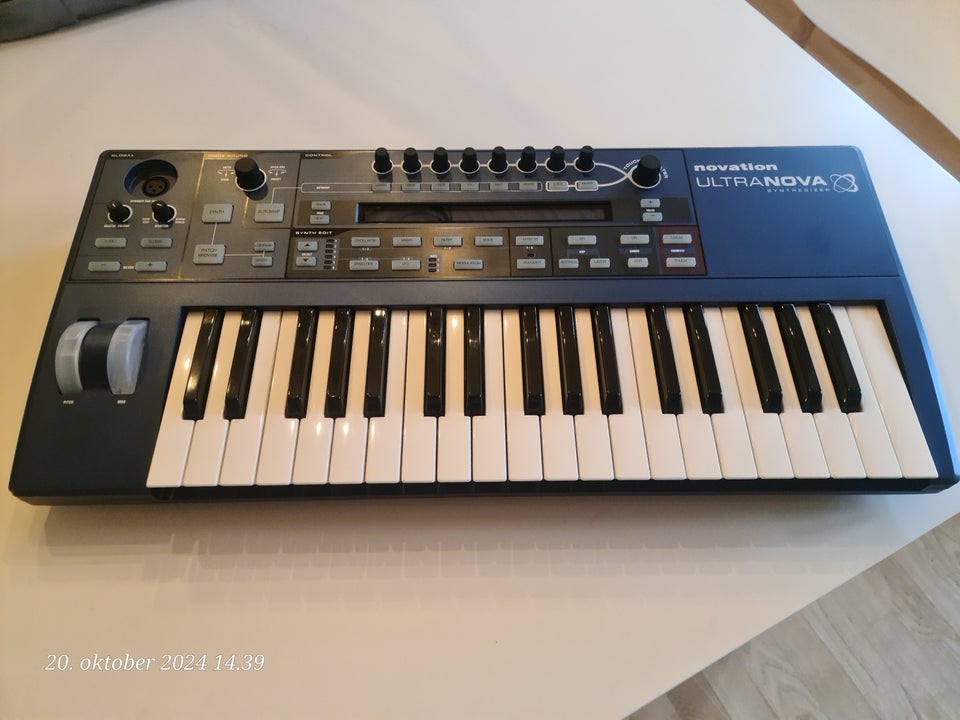 Synthesizer, Novation Ultranova