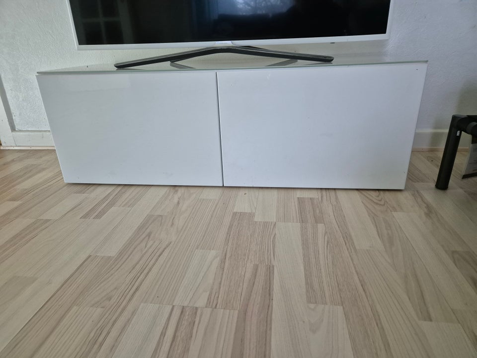 Tv bord, IKEA bestå