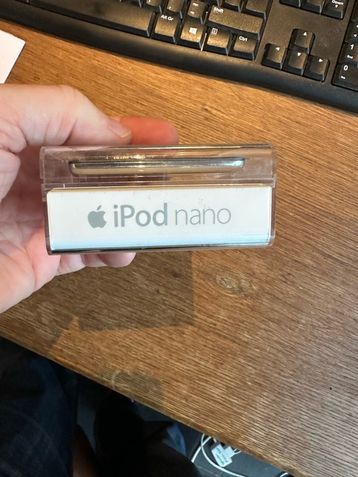 iPod, Nano, 8 GB