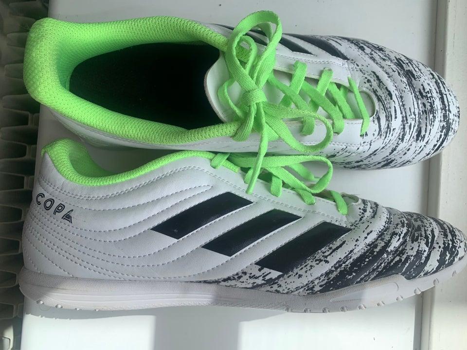 Indendørs sko Adidas Copa  str 41