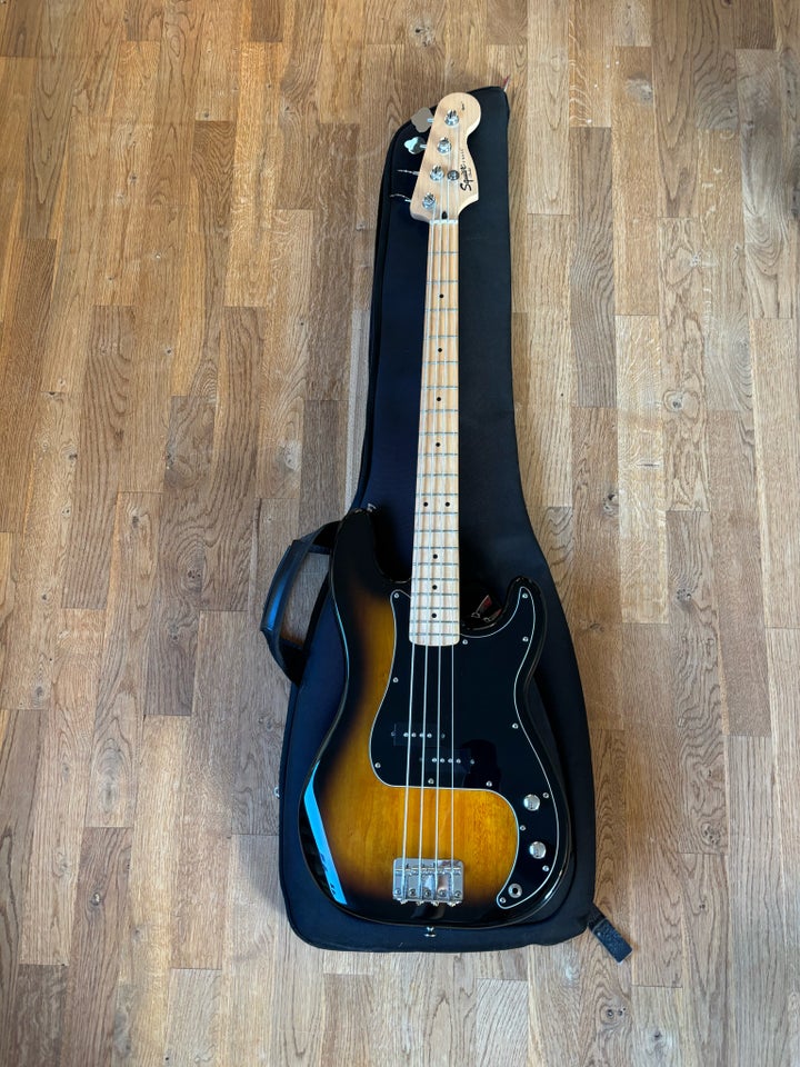 Elbas, Squier P-Bass