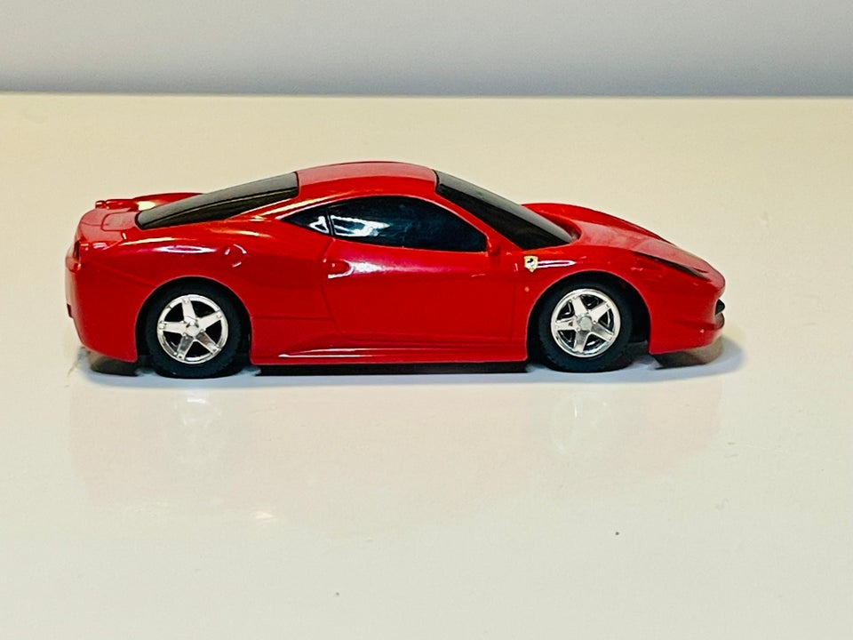 Modelbil, Bburago Ferrari 458,