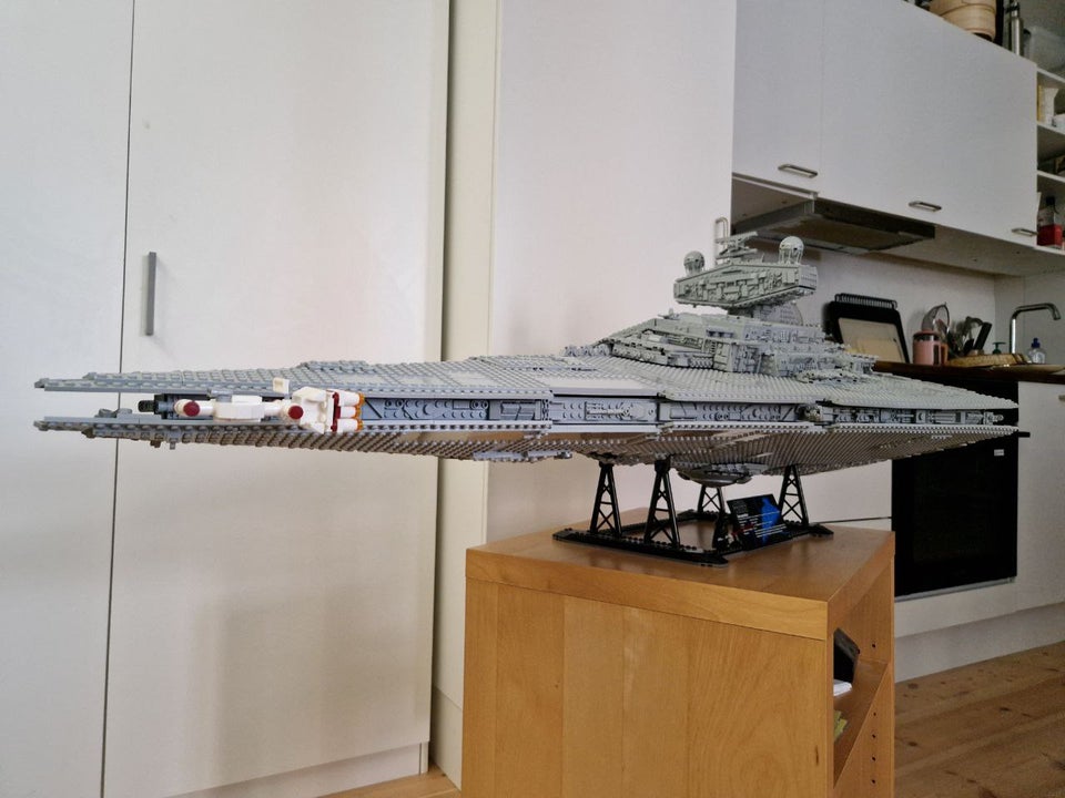 Lego Star Wars, 75252 Imperial Star