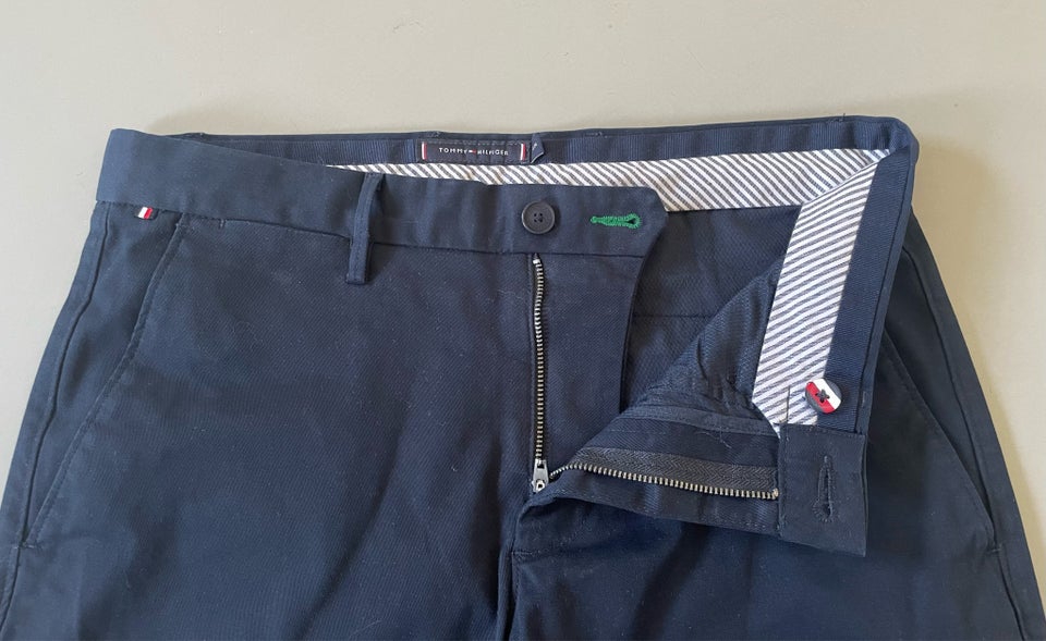 Chinos Tommy Hilfiger str 32