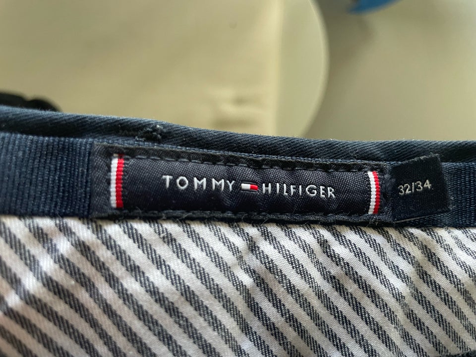 Chinos Tommy Hilfiger str 32