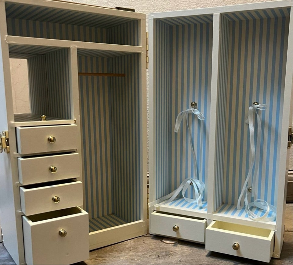 Dukketilbehør Barbie Garderobe