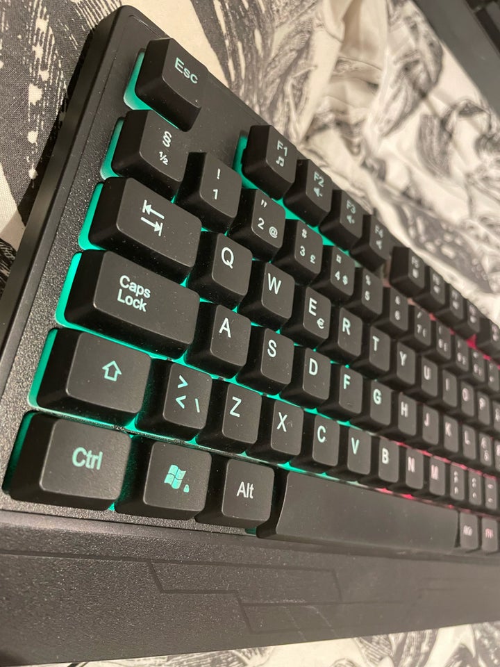 Tastatur, Forged, Perfekt