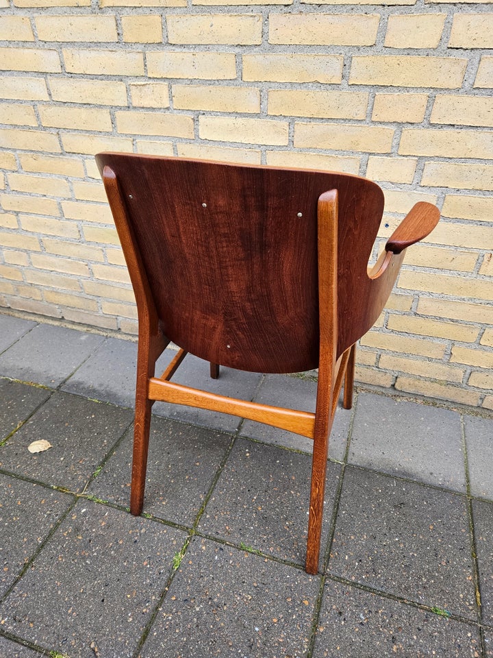 Anden arkitekt Armstol