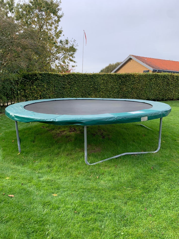 Trampolin, Trampolin fra PE