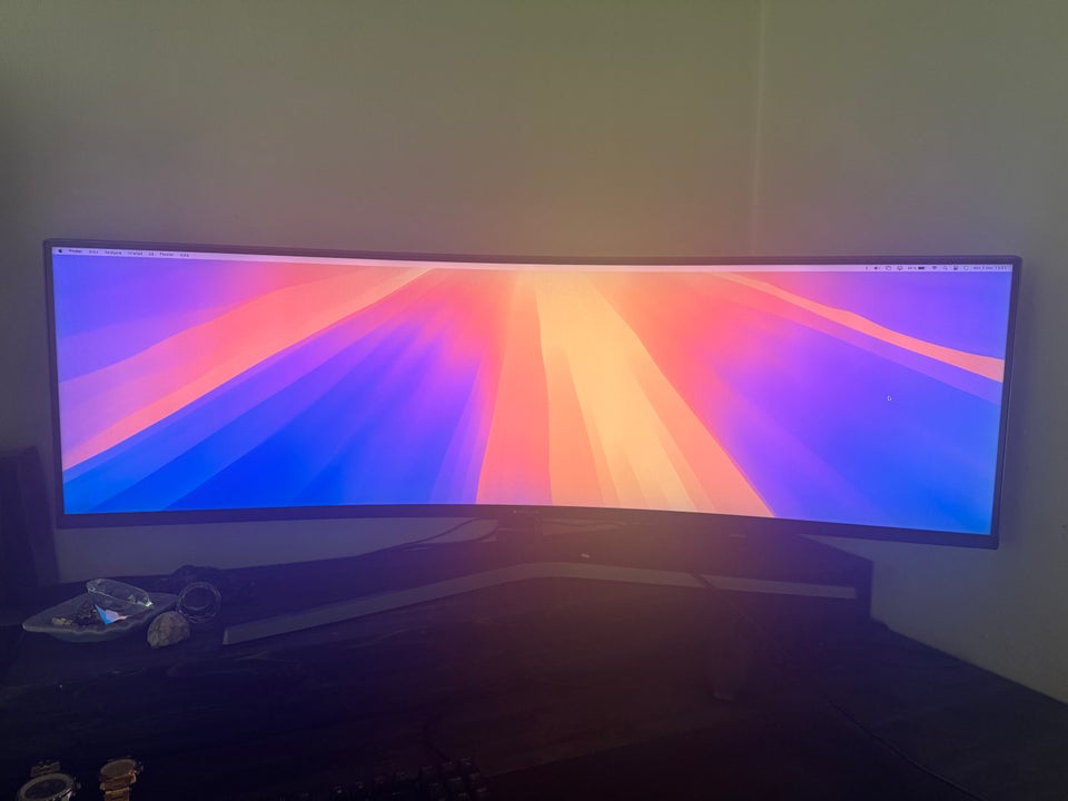 Samsung 49"