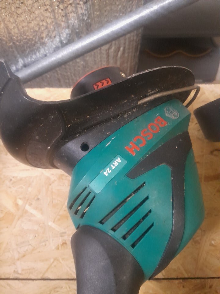 Buskrydder, Bosch og Ryobi