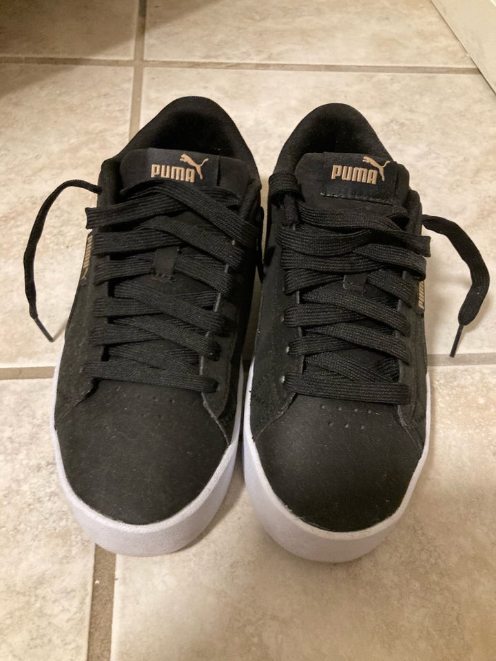 Sneakers str 37 Puma