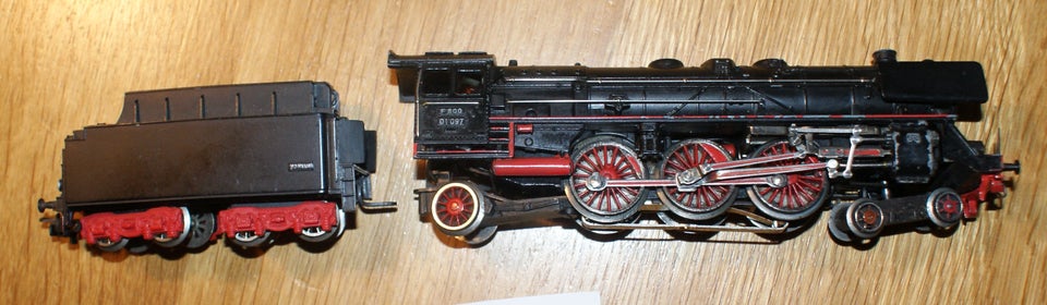 Modeltog, Märklin 1097 med tender