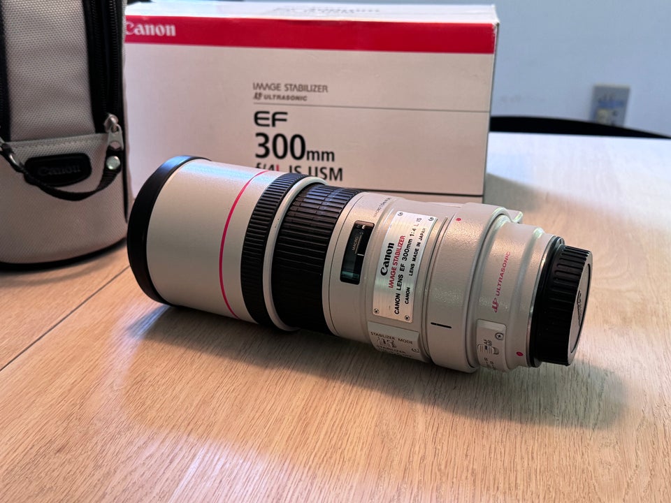 Canon 300 mm, f4 L IS, Canon