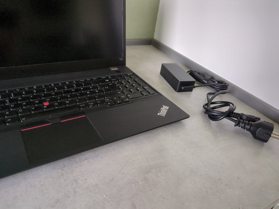 Lenovo Lenovo ThinkPad t590, God