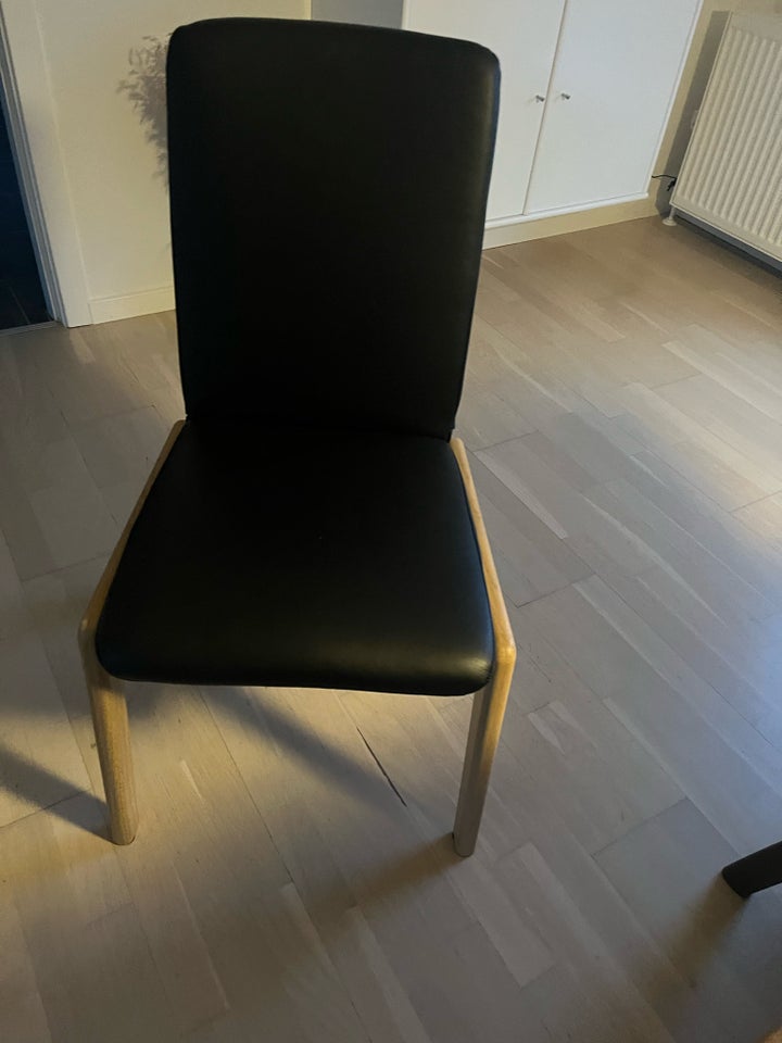 Spisebordsstol, Stressless MD100