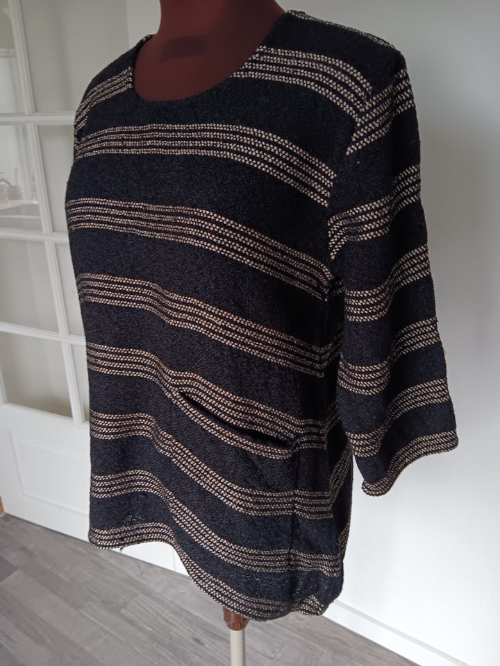 Sweater, Masai, str. 40