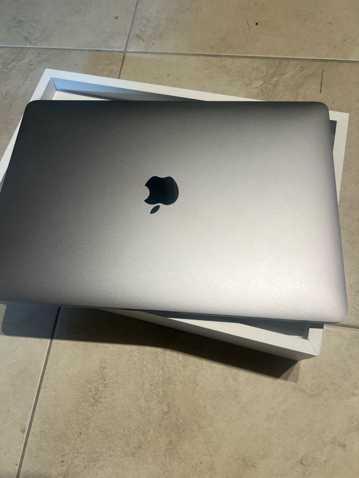 MacBook Pro, 13-inch M1, 2020