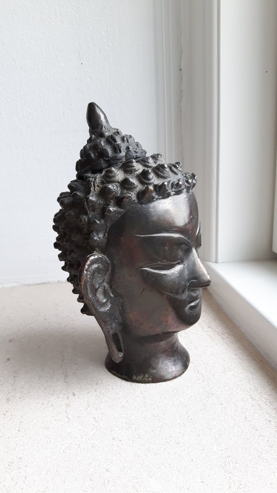 Buddha Bronze