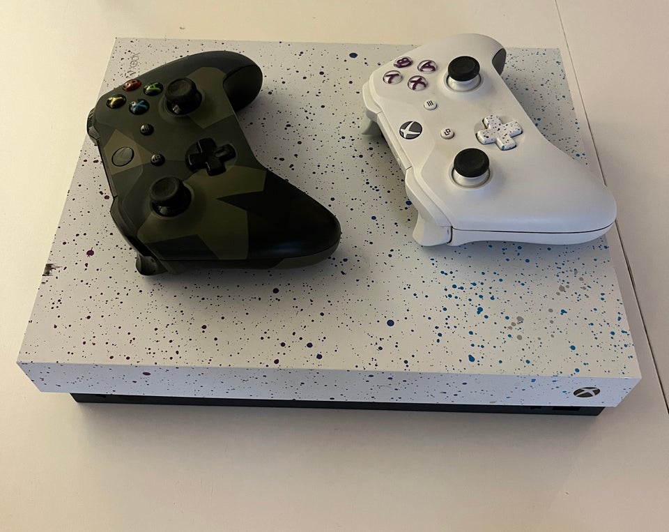 Xbox One X