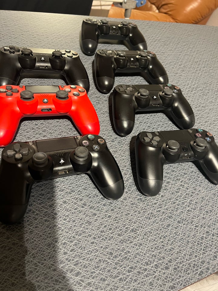 Controller, Playstation 4, God