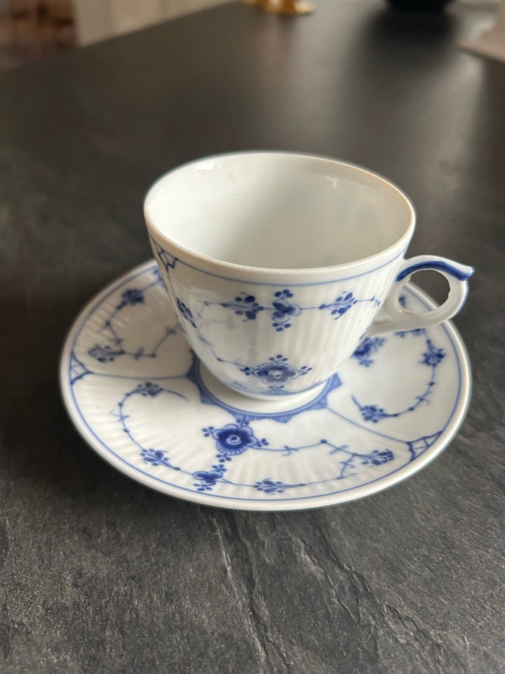 Porcelæn, kop og underkop, Royal.