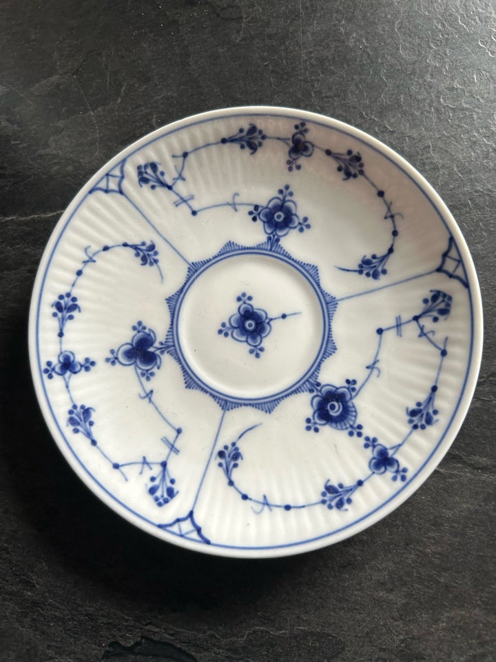 Porcelæn, kop og underkop, Royal.