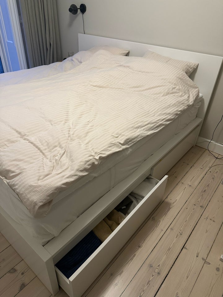 Sengeramme, Ikea “Malm” sengestel