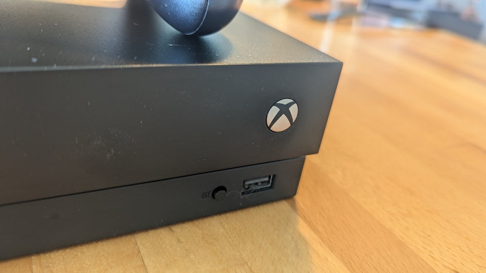 Xbox One X