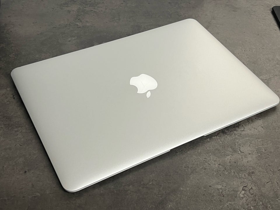 MacBook Air, 13” 2017 , 1.8 GHz