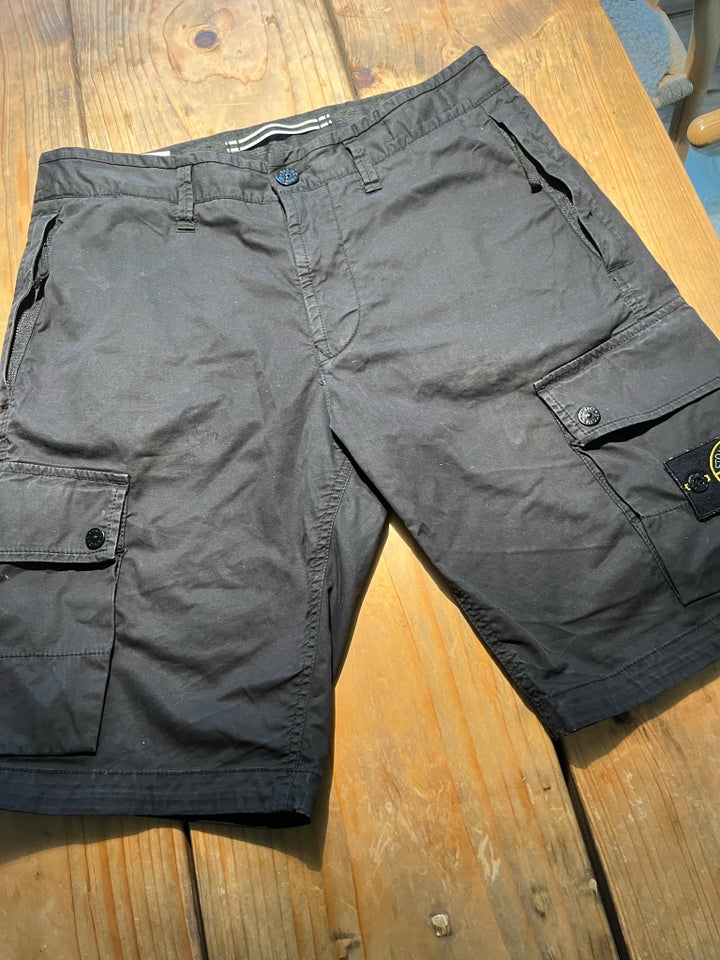 Shorts, Stone Island , str. 30