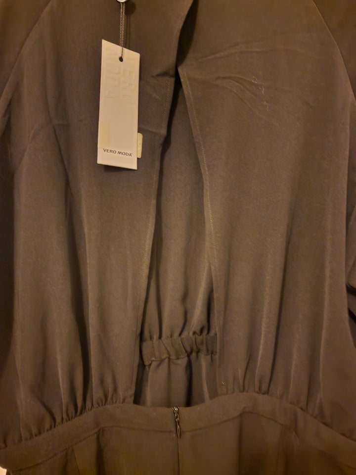 Anden kjole, Vero Moda, str. XL