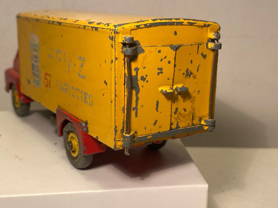 Modelbil Dinky Toys Big Bedford