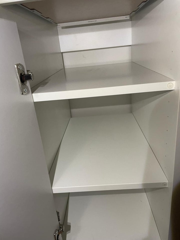 Skrivebord, IKEA, b: 105 d: 50 h: 75