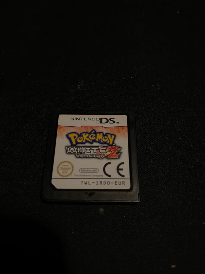 Pokemon white version 2 , Nintendo