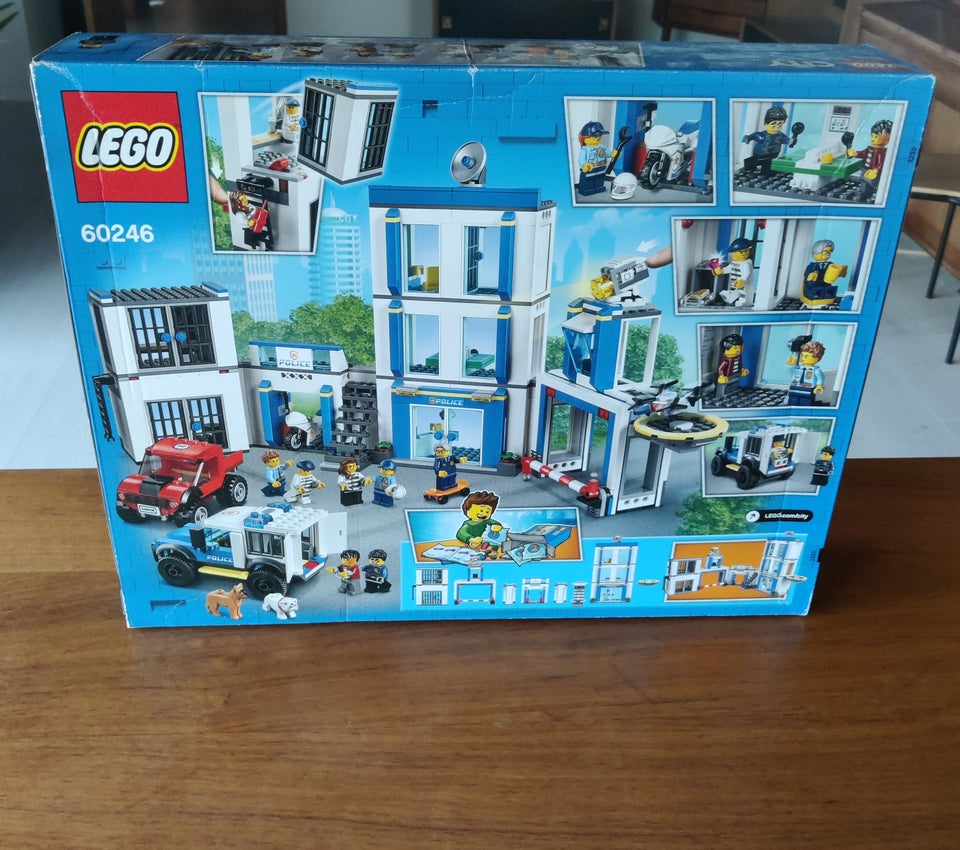 Lego City 60246