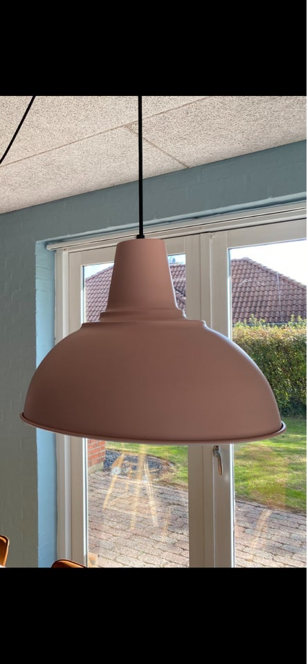 Anden loftslampe