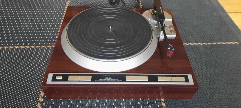 Pladespiller Denon DP 37-F