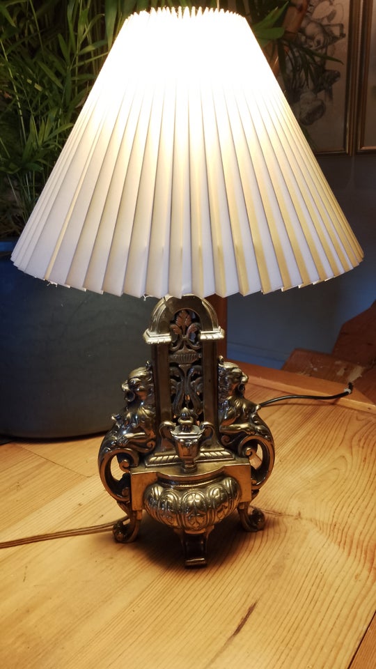 Skrivebordslampe