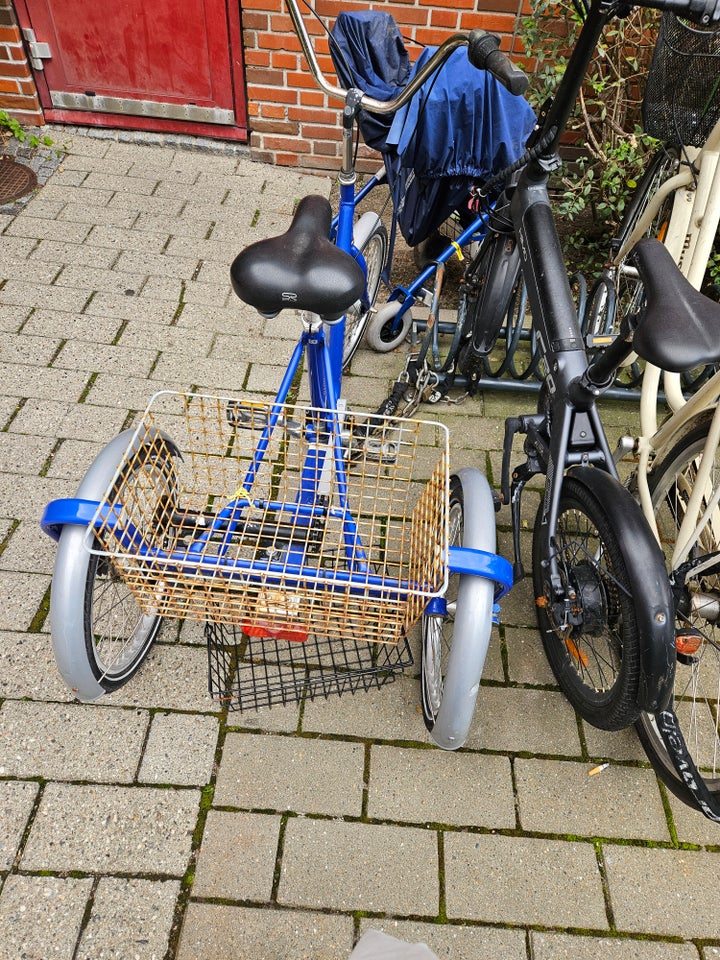 Handicapcykel, Monark, 3 gear