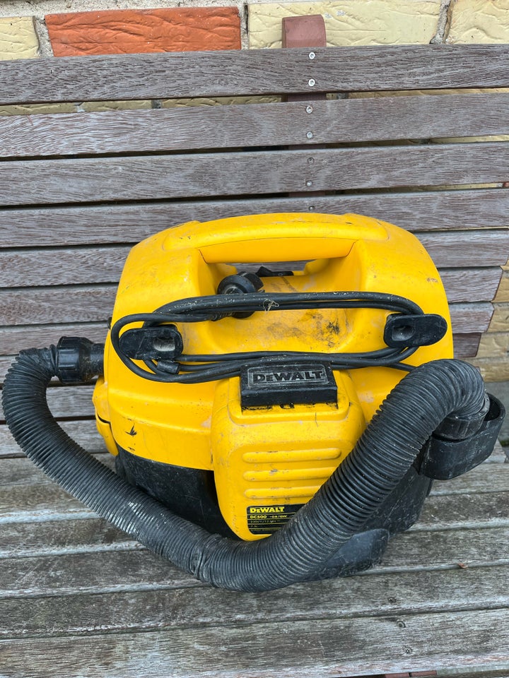 DeWalt støvsuger, DeWalt