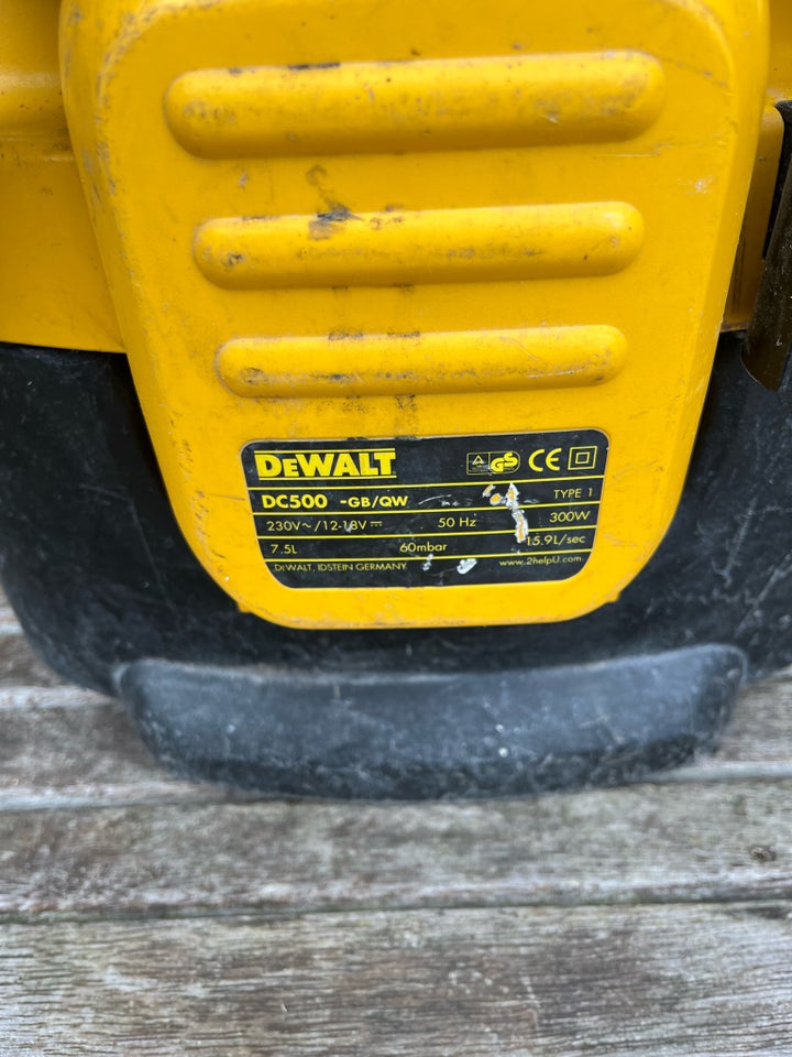 DeWalt støvsuger, DeWalt