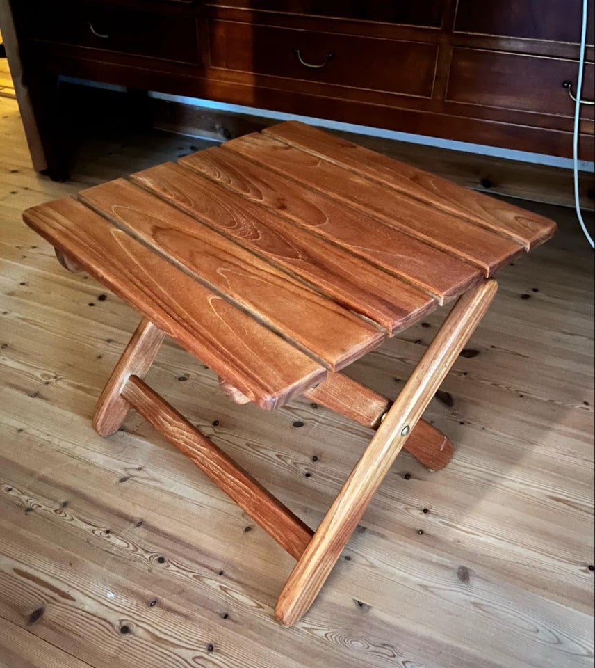 Sofabord eller sidebord teak