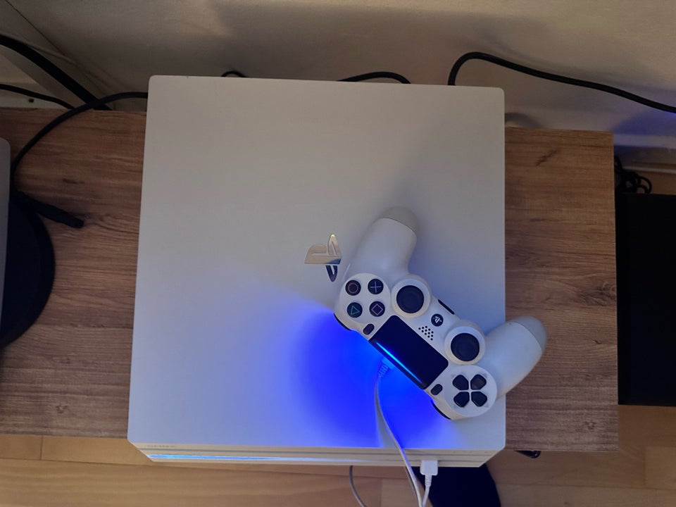 Playstation 4 Pro, Pro, Perfekt