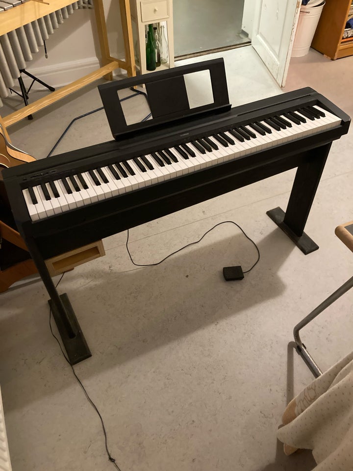 Digitalpiano, Yamaha P 45