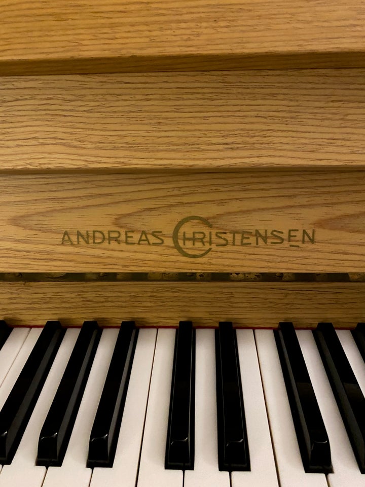 Pianino, Andreas Christensen