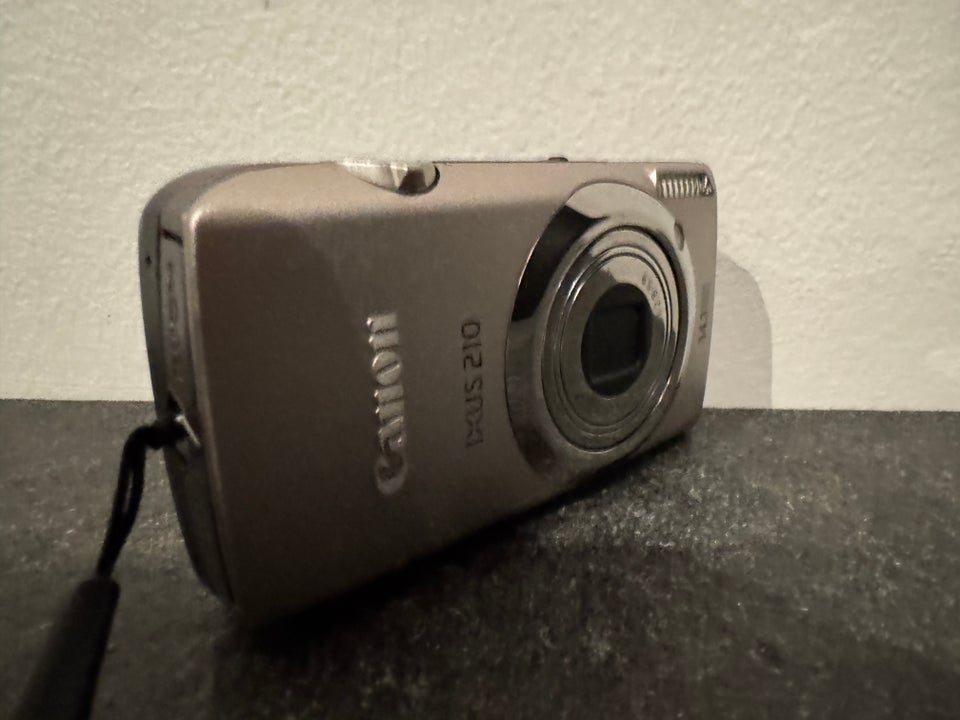 Canon, IXUS 210, 14.1 megapixels