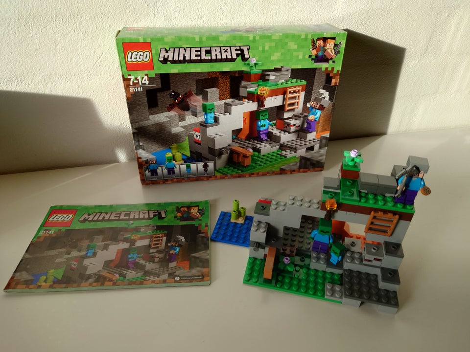 Lego Minecraft, 21141