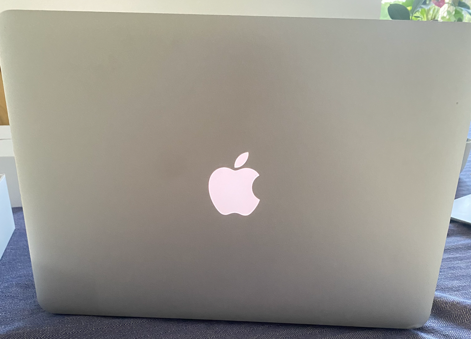 MacBook Air MacBook Air (13-inch